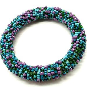 Seed Bead Roll Bangle Bracelet 7" NWOT